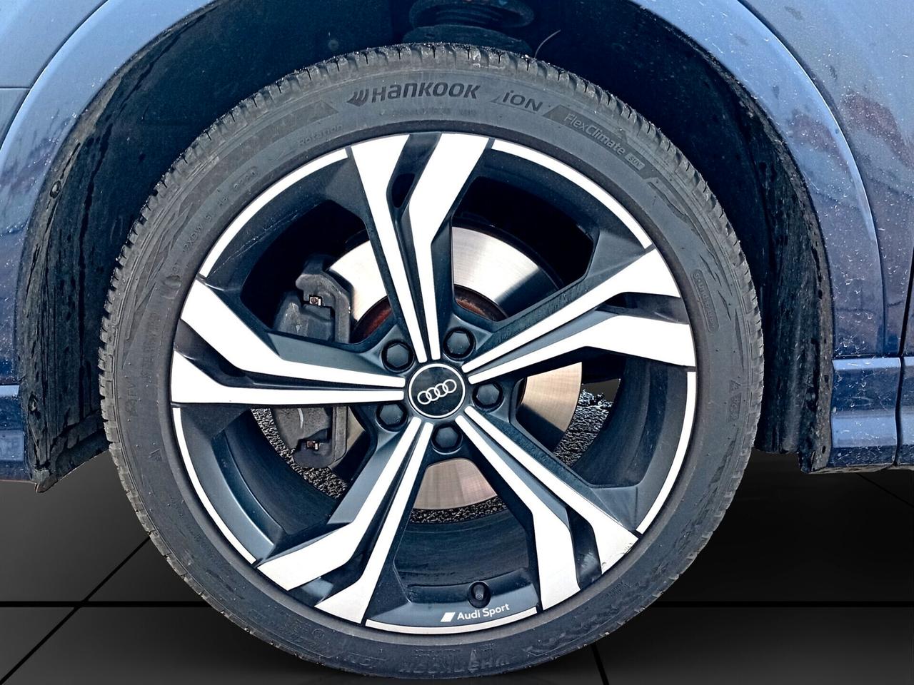 Audi Q3 SPB 40 TDI Identity Black S line edition 200CV