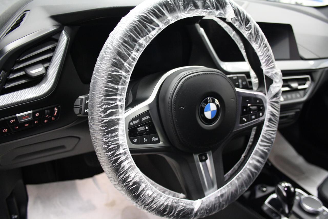 BMW 118D AUTOM 150CV SPORT *2021
