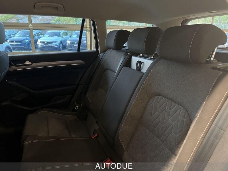 Volkswagen Passat VARIANT 2.0 TDI BUSINESS DSG 150CV