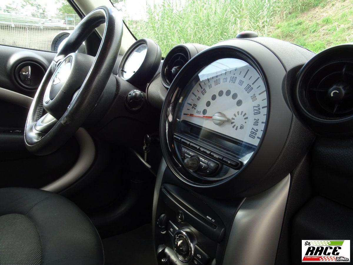 MINI - Countryman - Cooper D