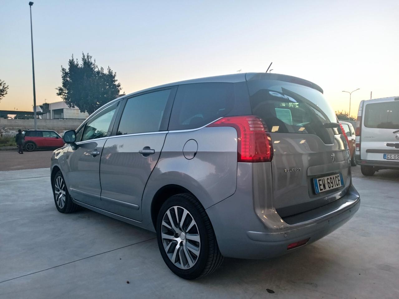 Peugeot 5008 2.0 HDi 163CV aut. Allure