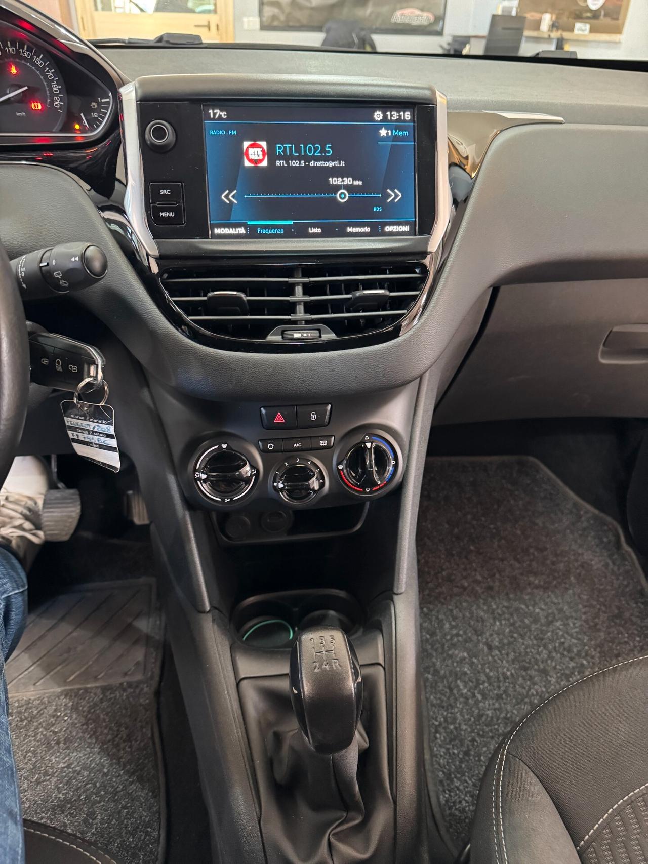 Peugeot 208 1.5 dci BlueHDi 100 cv. Allure OK NEOPATENTATI