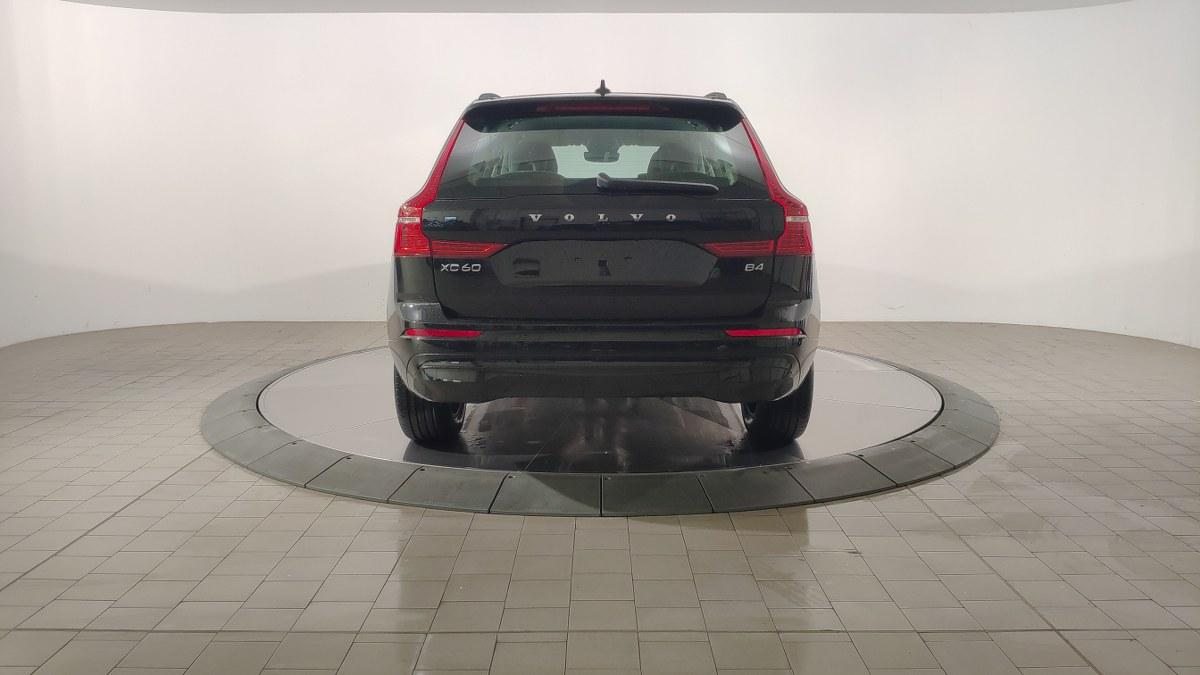 VOLVO Xc60 B4 Mild Hybrid (D) Automatico Core N-1