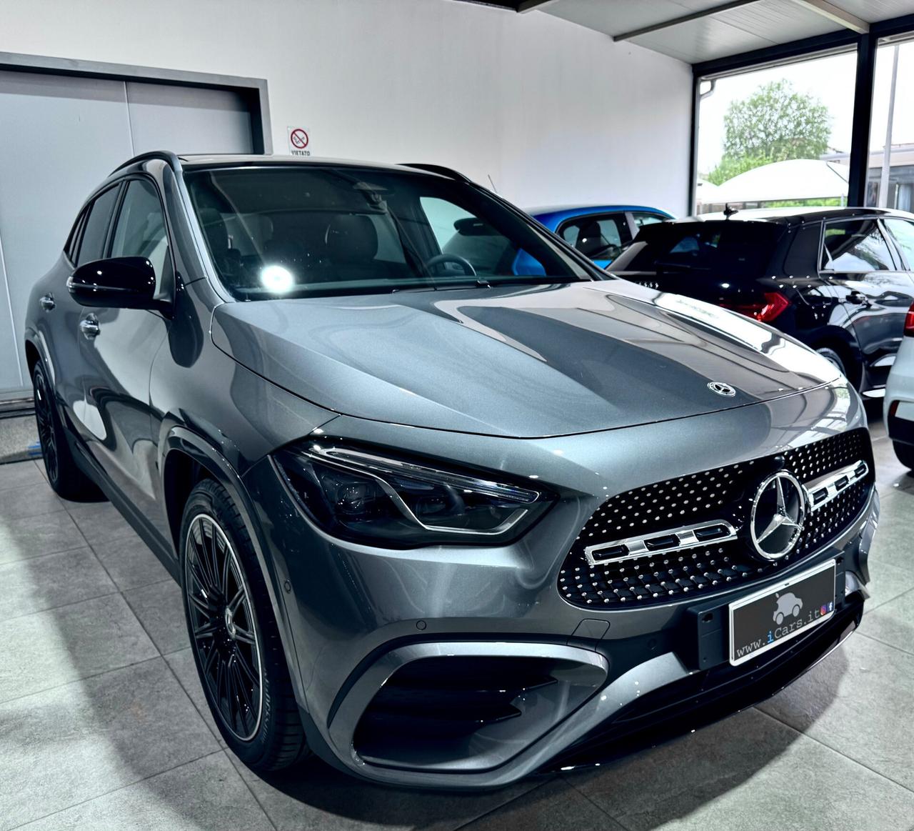 Mercedes-Benz GLA 200 d 150CV Premium Plus AMG Line KM 0