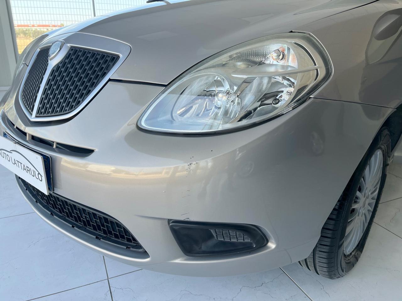 Lancia Ypsilon 1.2 BENZINA