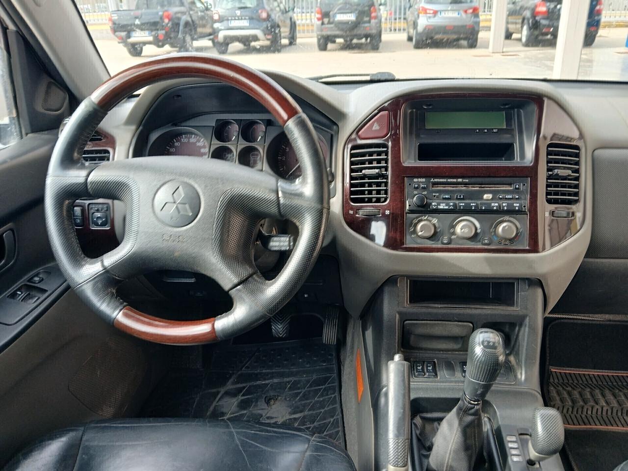 MITSUBISHI Pajero GLS1 3.200 DI-D 160cv 3porte