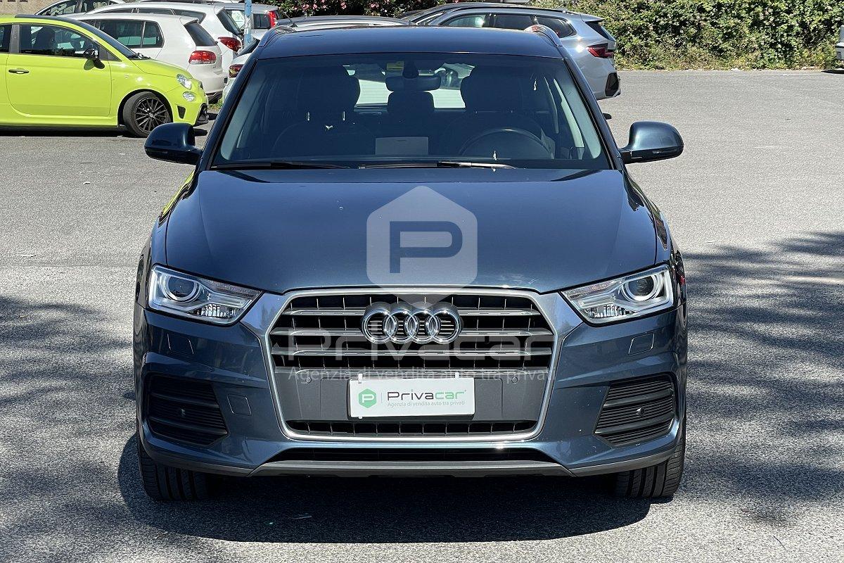 AUDI Q3 2.0 TDI 120 CV S tronic Business