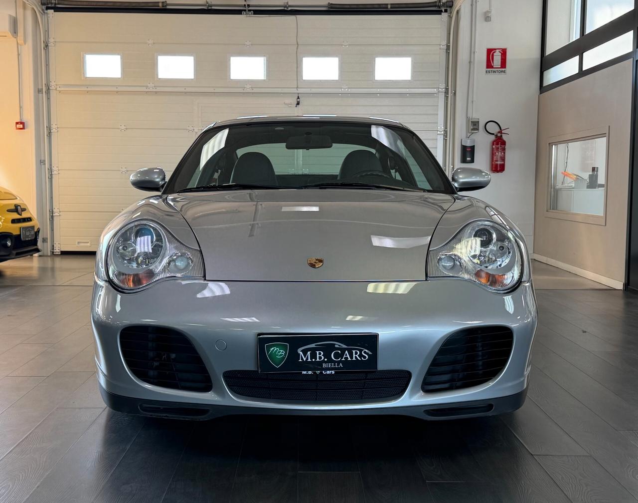 Porsche 911 Carrera 4S cat Coupé