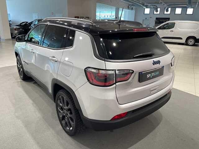 Jeep Compass 1.3 Turbo T4 PHEV 4xe First Edition Urban