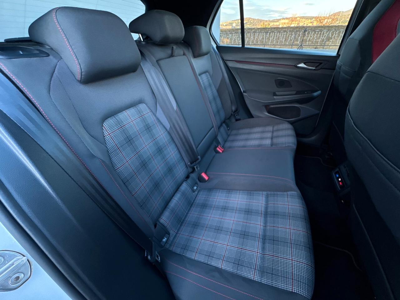 Volkswagen Golf 2.0 TSI GTI*TETTO*HARMAN*FEND*CERCHIR*CAMERA*IQLIGHT*