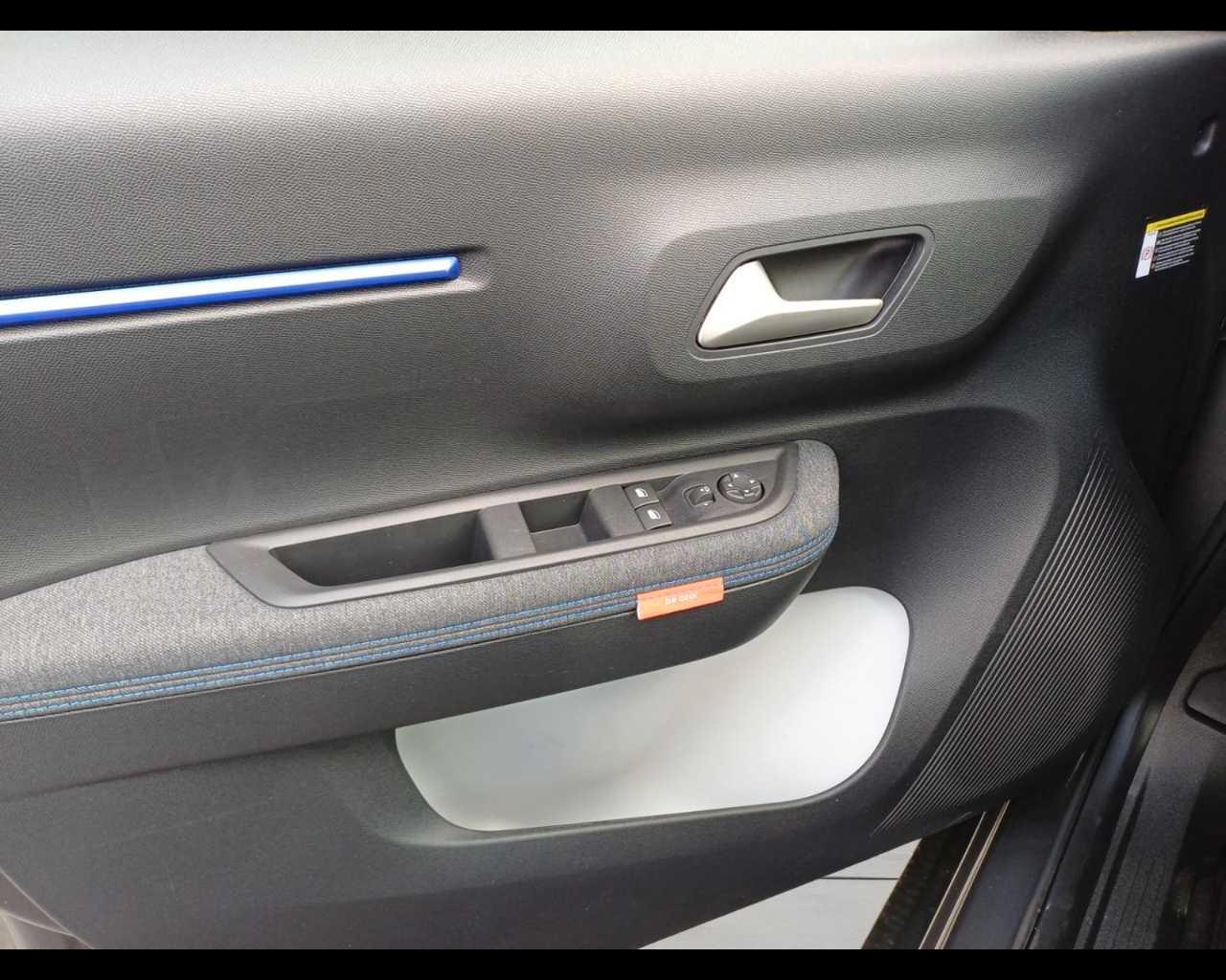 CITROEN C3 Hybrid 110 cv Automatico - PLUS