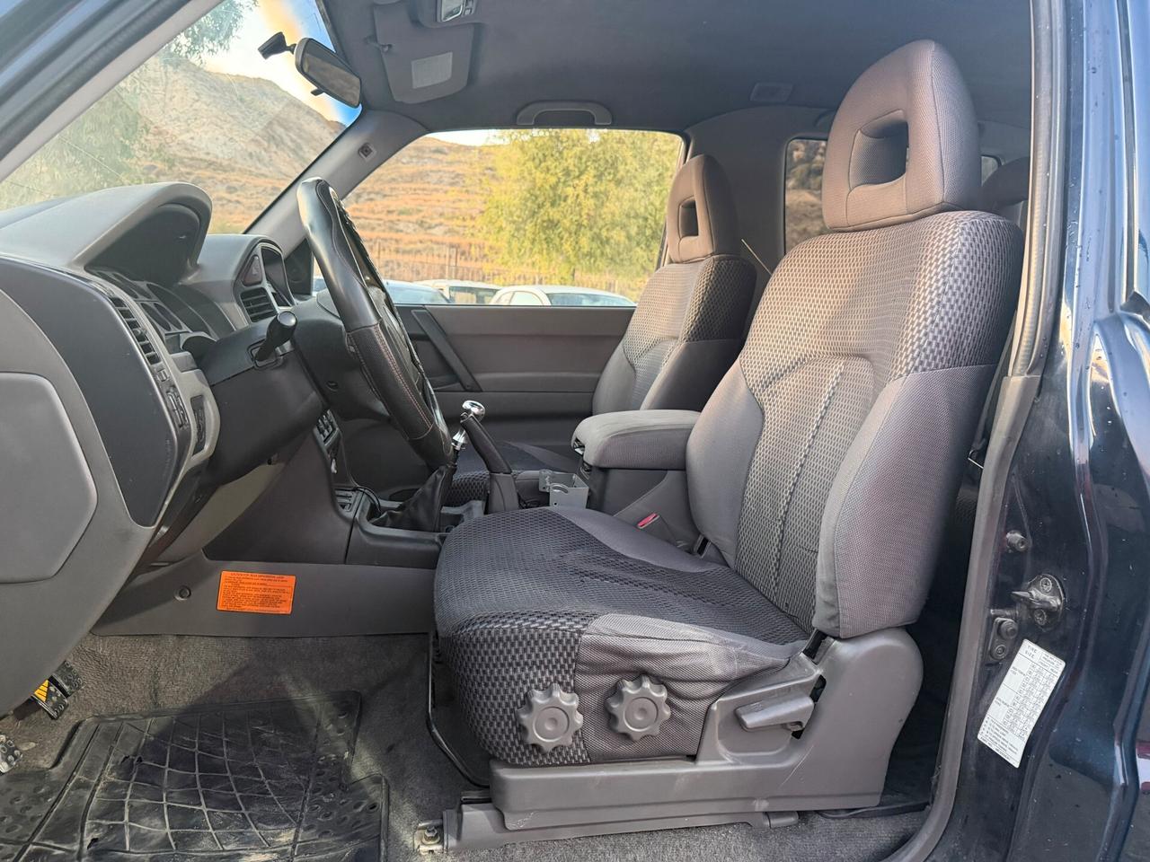 Mitsubishi Pajero 2.5 TDI 3p. GLX