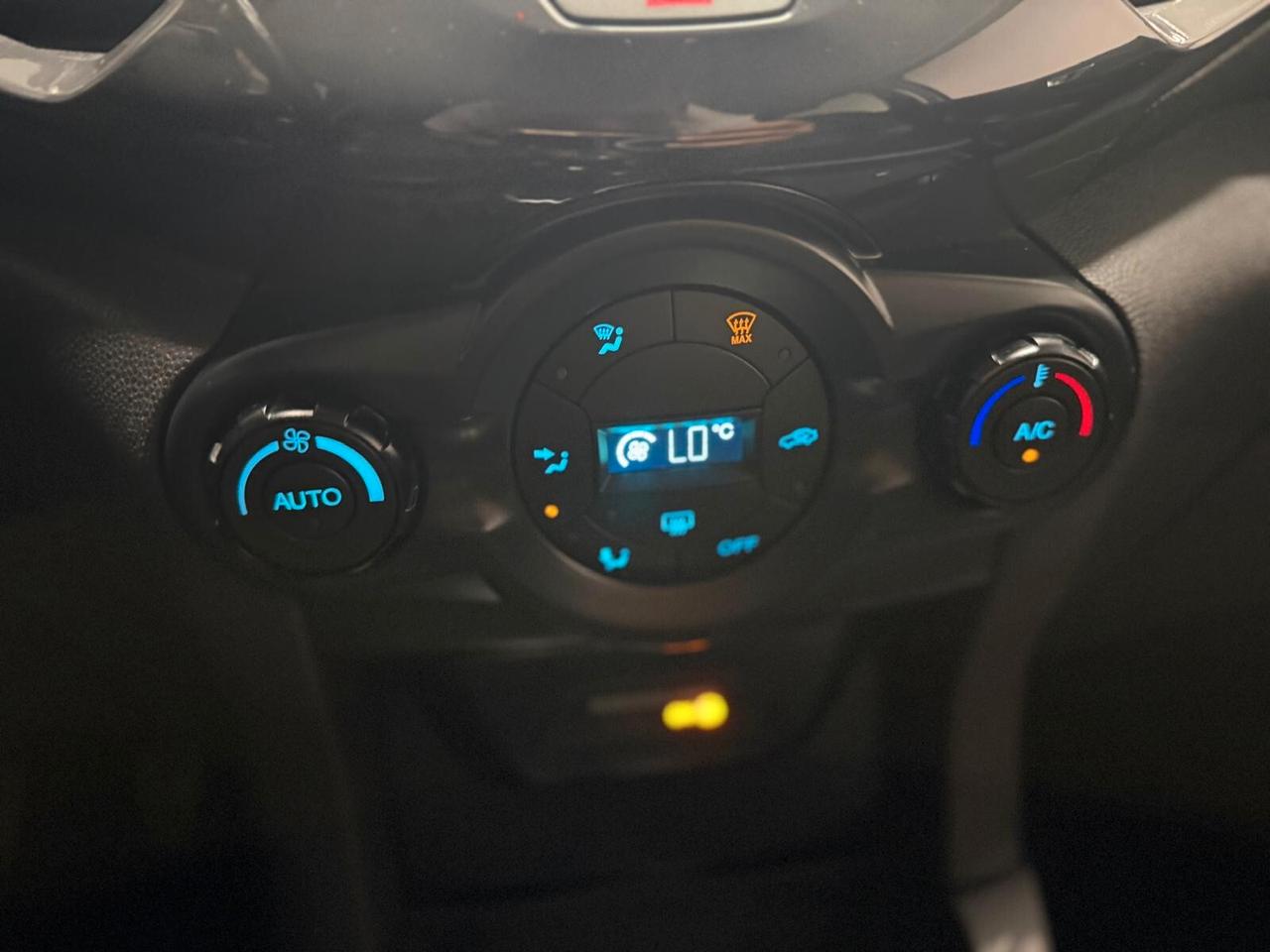 Ford EcoSport 1.5 TDCi 95 CV Titanium