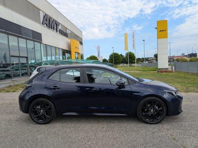 TOYOTA Corolla 1.8 Hybrid Black Edition