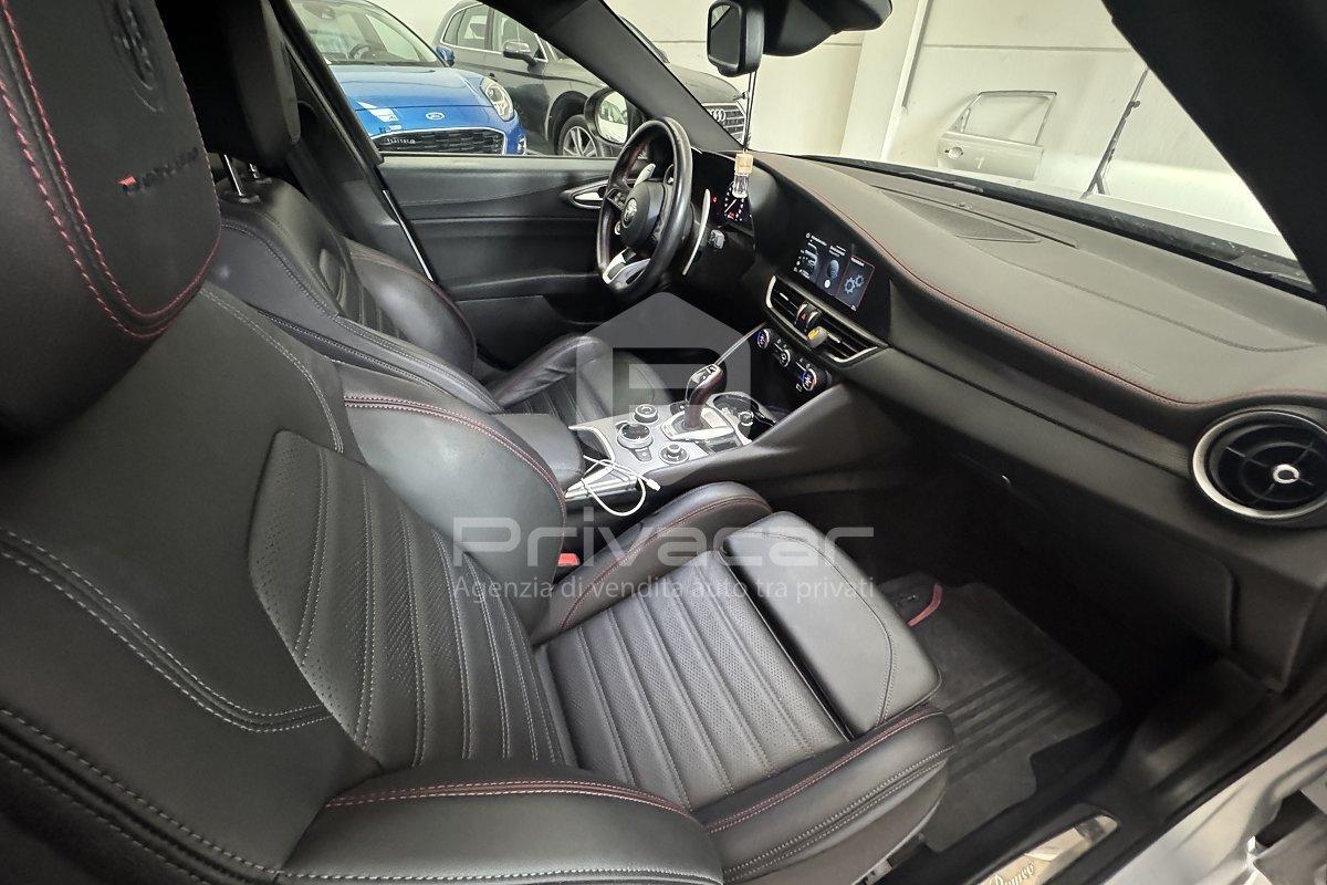 ALFA ROMEO Giulia 2.0 Turbo 280 CV AT8 AWD Q4 Competizione