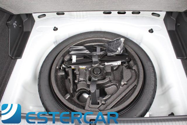 AUDI Q2 30 TDI Identity Black S LINE