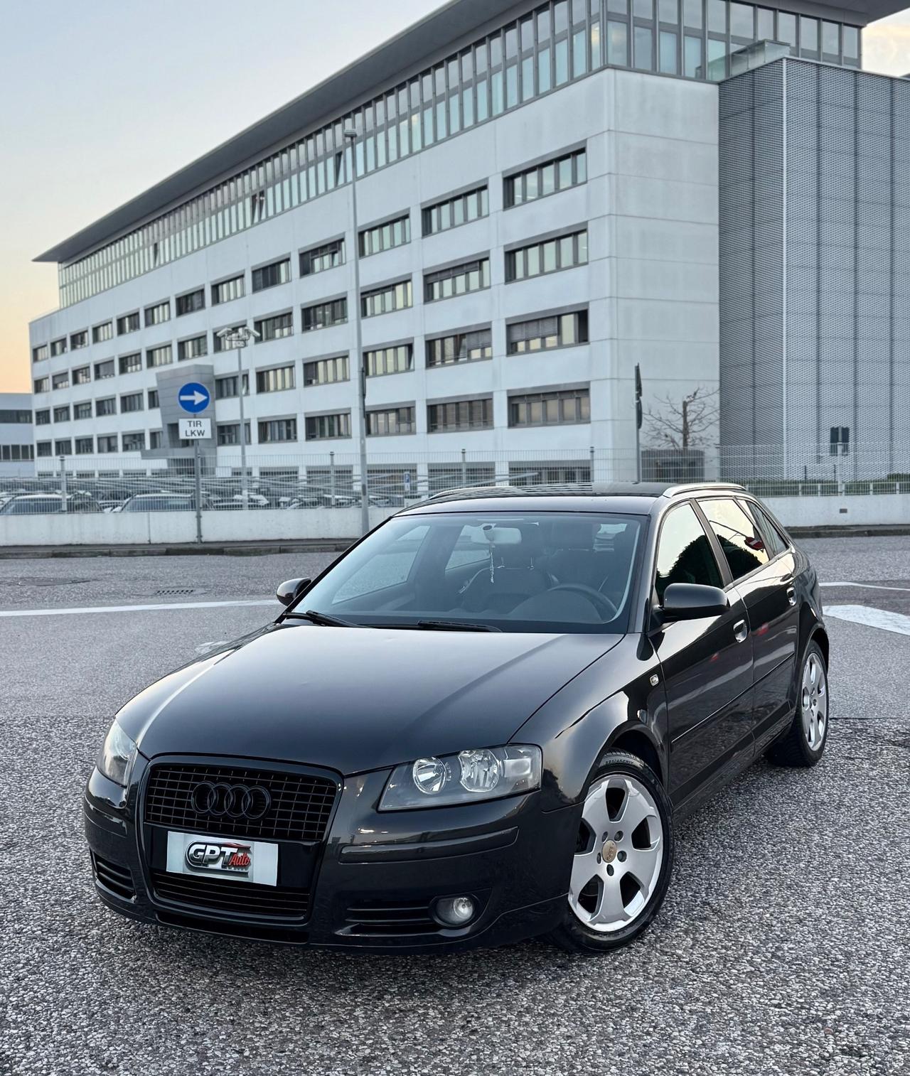 Audi A3 SPB 2.0 16V TDI Attraction