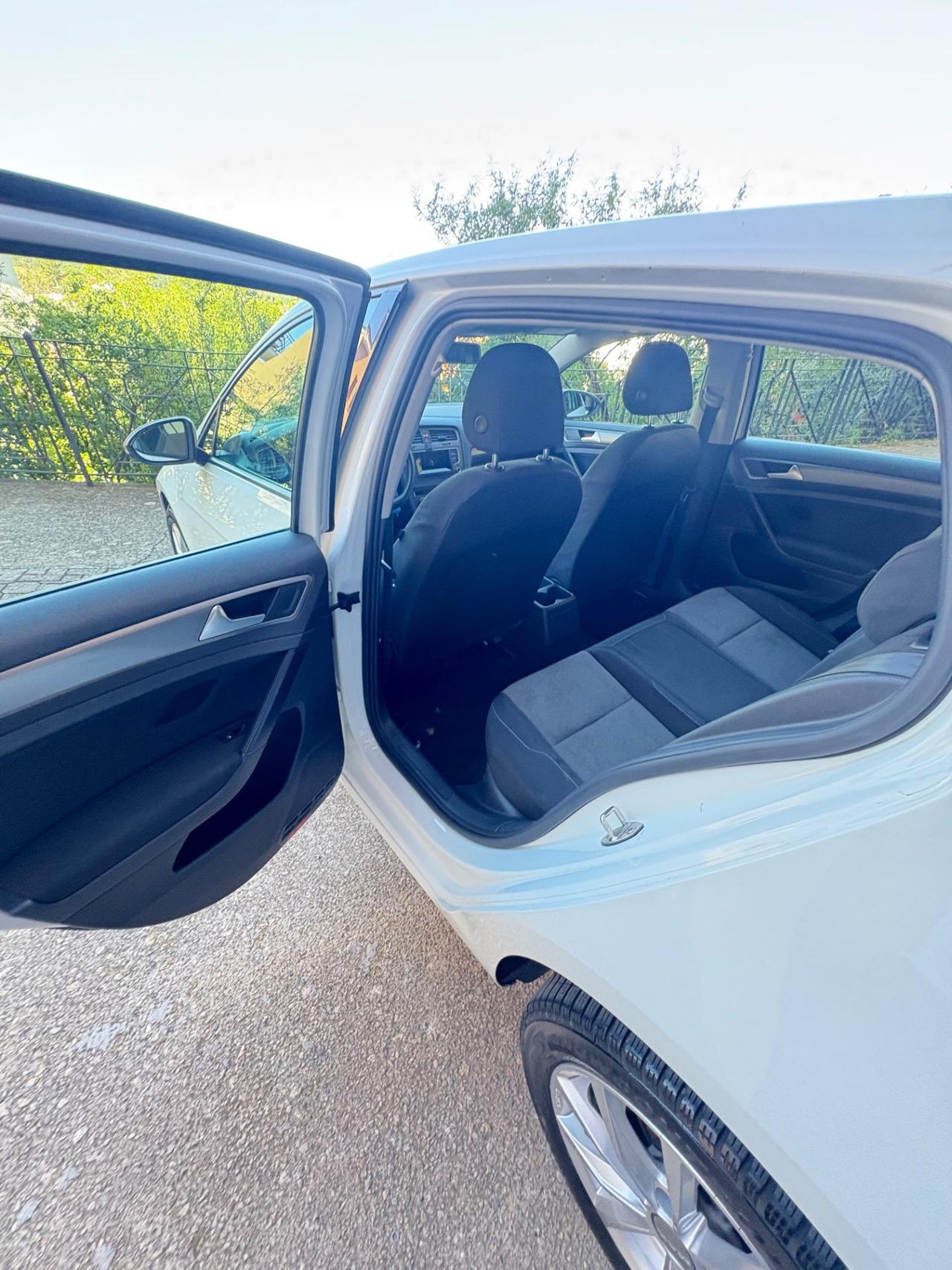 Volkswagen Golf 1.6 TDI 90 CV 3p. Trendline BlueMotion Technology