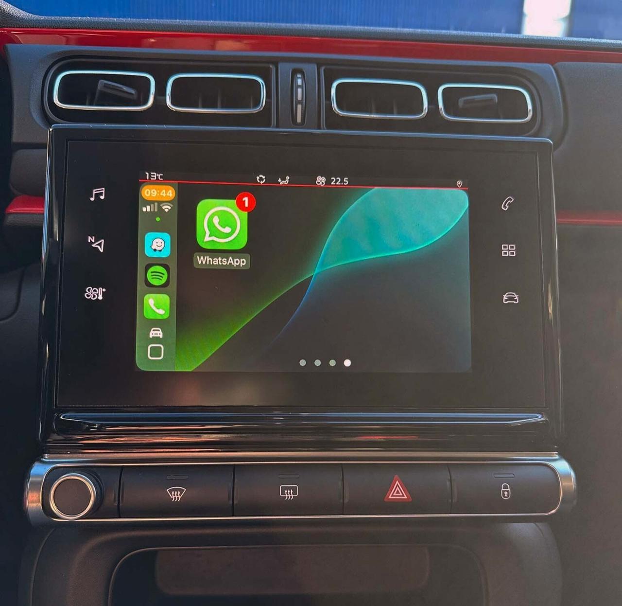 Citroen C3 PureTech 82 Shine Telecamera Apple e Android Auto Cerchi in Lega