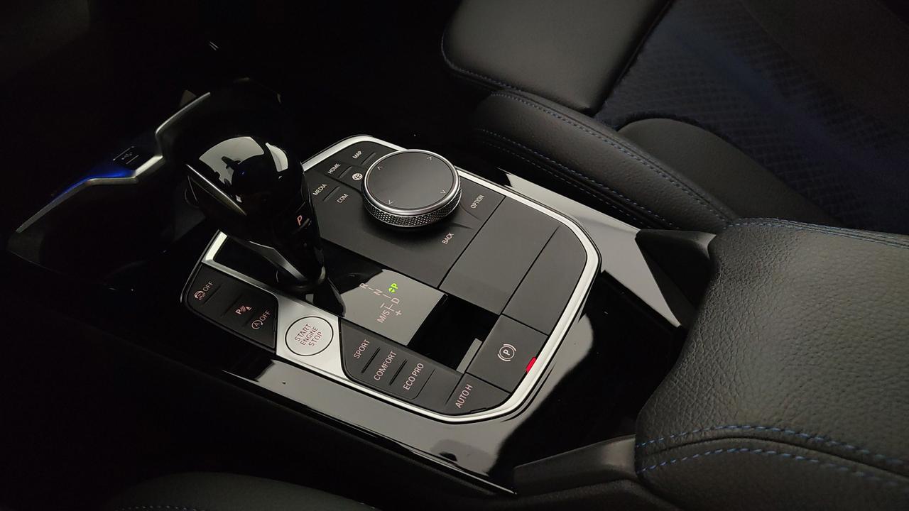 BMW Serie 1 F40 - 116d Msport auto