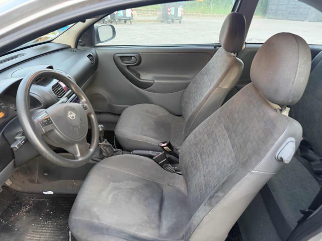 OPEL Corsa 1.0i 12V cat 3p senza nessun lavoro da fare
