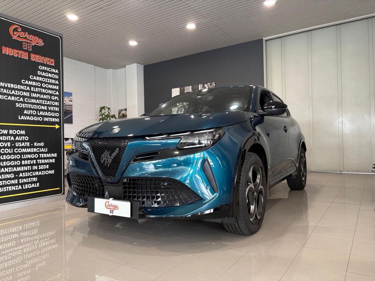 Alfa Romeo Junior 1.2 ibrida Q4 Milano Cortina 2026 145cv edct6