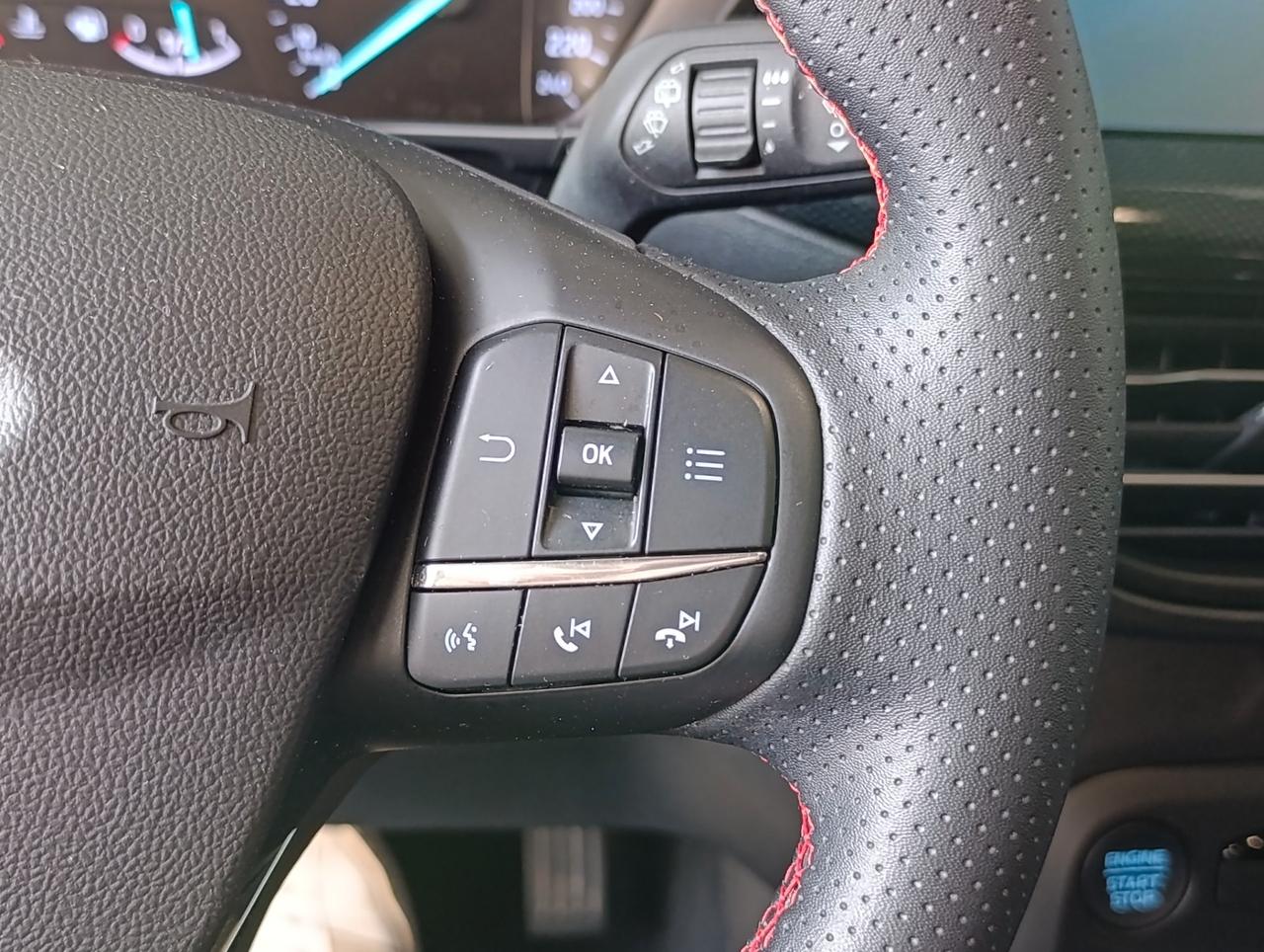 Ford Focus 5 Porte Focus 1.0t ecoboost h ST-Line 155cv powershift