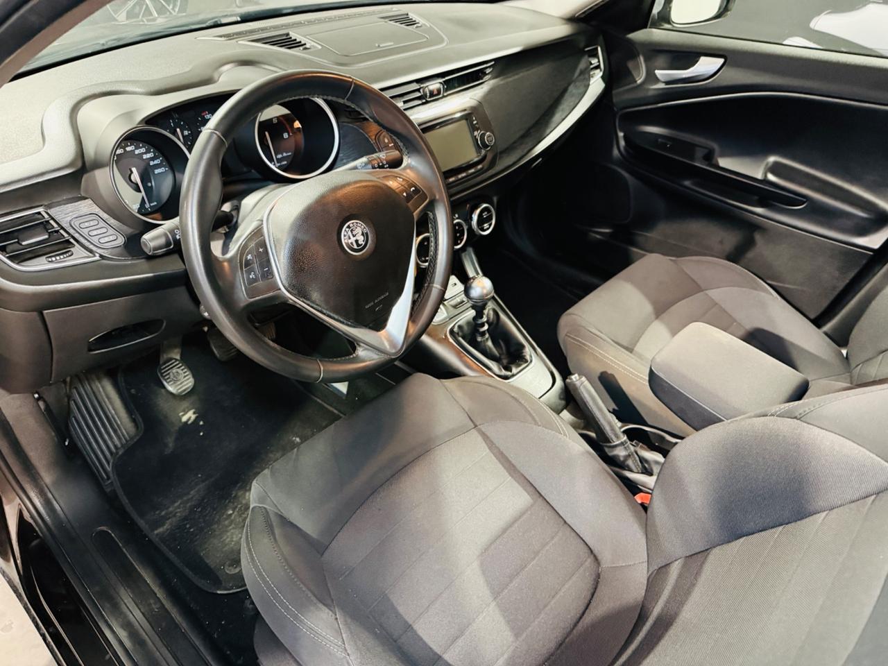 Alfa Romeo Giulietta 1.6 JTDm 120 CV Super*RESTYLING*NEOPATENTATI*
