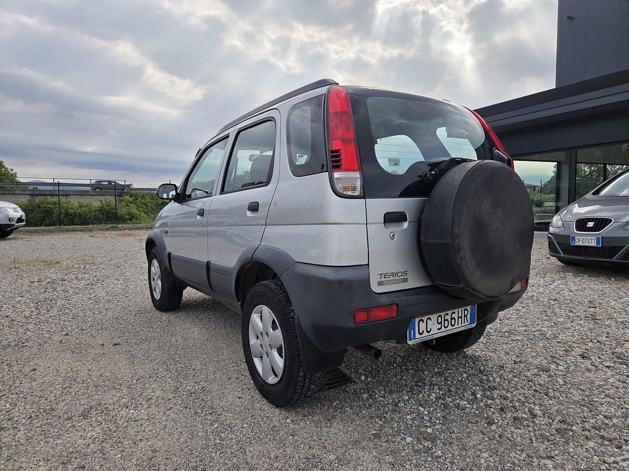 DAIHATSU TERIOS 4X4 BENZINA
