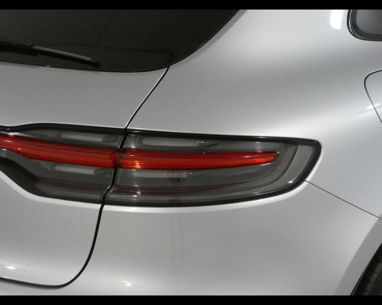 PORSCHE Macan - 2.0