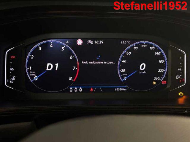 VOLKSWAGEN T-Roc - 1.5 tsi R-Line dsg