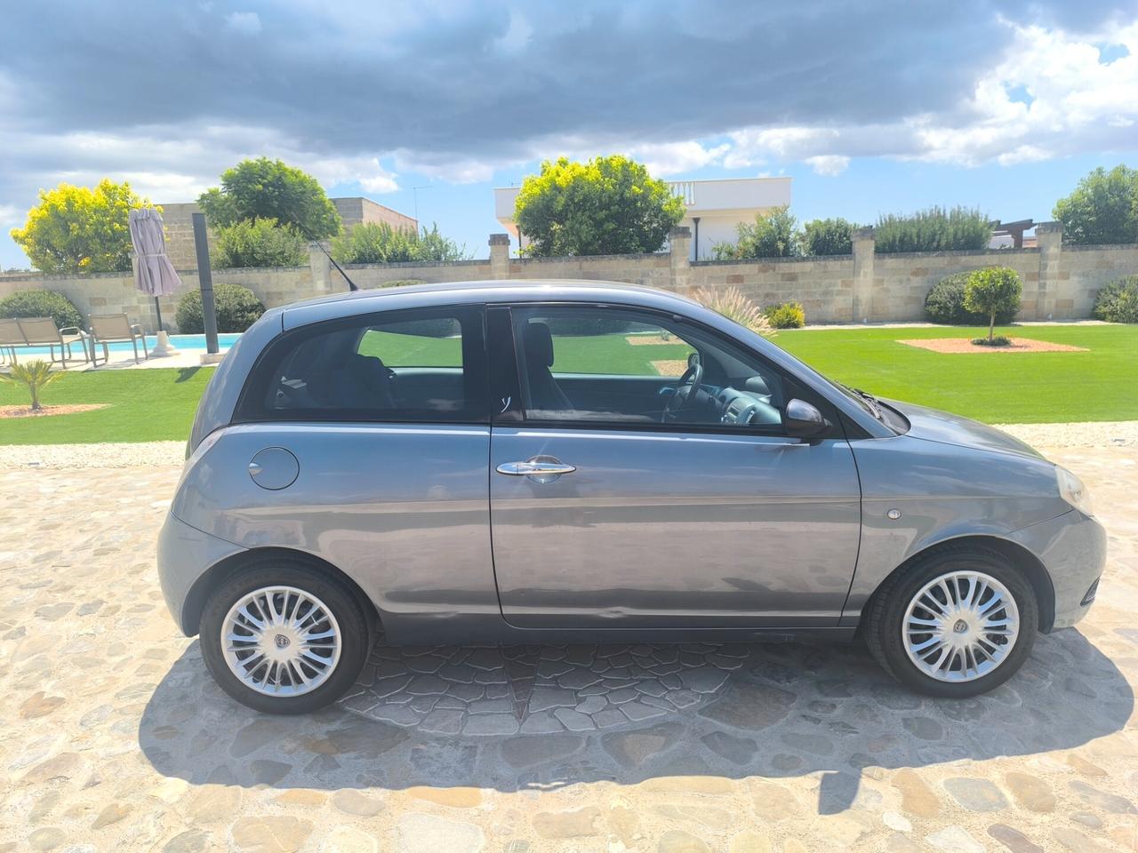Lancia Ypsilon 1.2 Argento GPL perfetta full optional