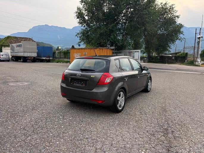 Kia Ceed cee'd 1.6 CRDi VGT 115CV 5p. EX