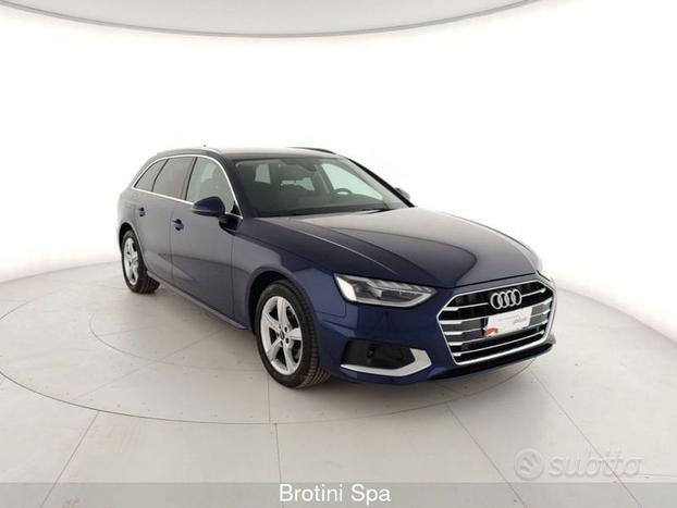 Audi A4 Avant 35 TDI/163 CV S tronic Business...