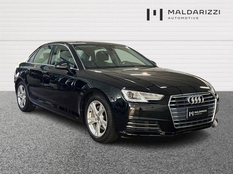 Audi A4 V 2016 Berlina 2.0 tdi ultra Business Sport 190cv my16