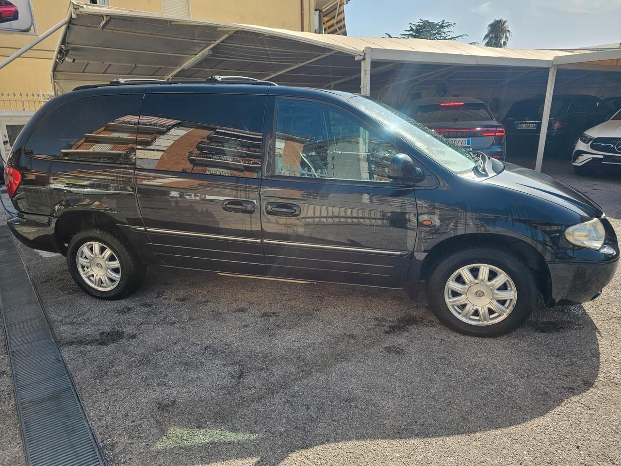 CRYSLER GRAND VOYAGER 7 POSTI 2.8CRD AUTOMATICO