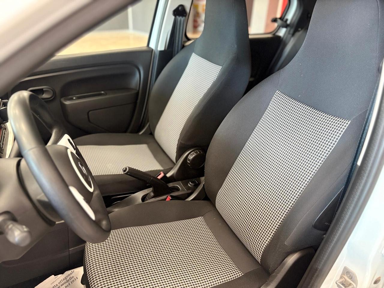 Renault Twingo SCe 65 CV Intens