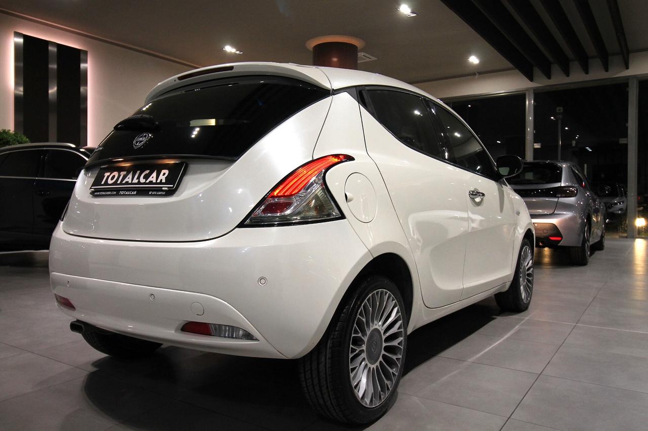 LANCIA YPSILON 1.3 MJT PLATINO