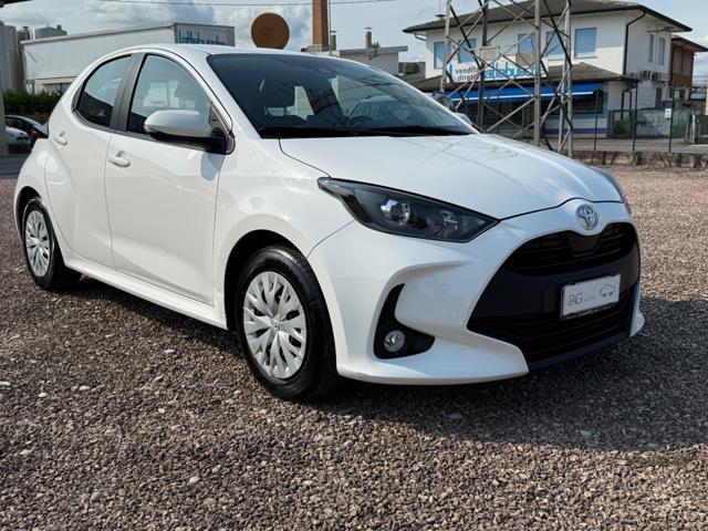 TOYOTA Yaris 1.0 5 porte Active