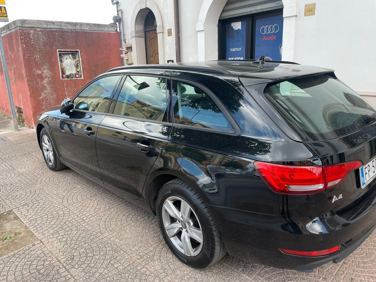 Audi A4 Avant 2.0 TDI 190 CV ultra S tronic Design