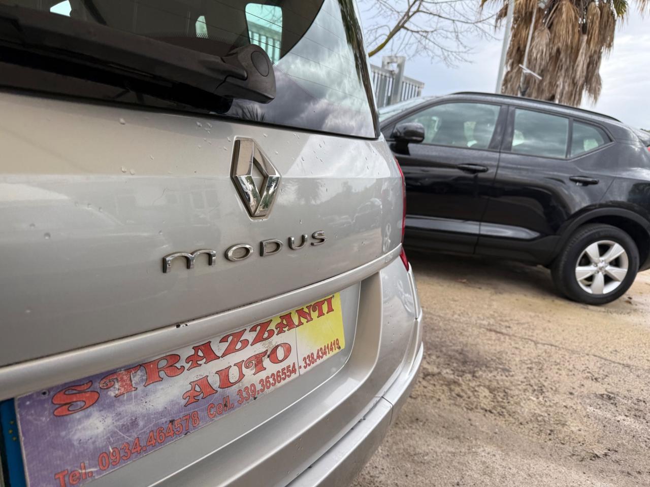 Renault Modus Grand 1.5 dCi 85CV Dynamique