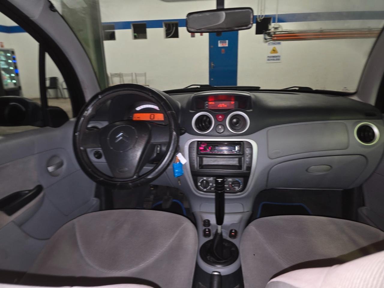 Citroen C3 1.1 airdream Gold by Pinko