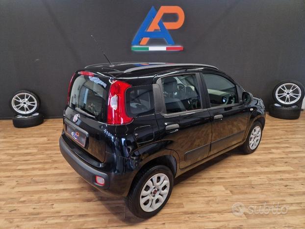 FIAT Panda 0.9 TwinAiR Natural Power Lounge 'Fri