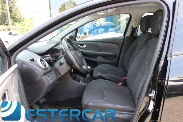 RENAULT Clio 1.2 75CV 5 porte NEOPATENTATI