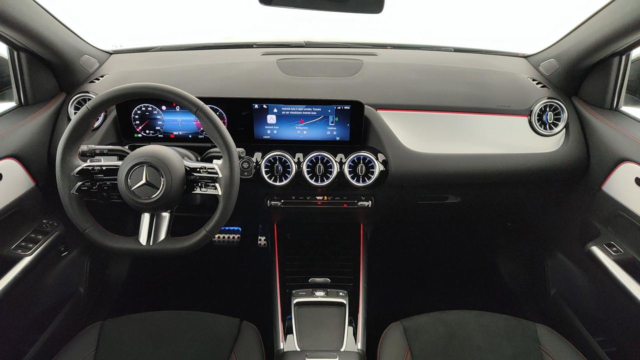 Mercedes-Benz GLA 200 d automatic