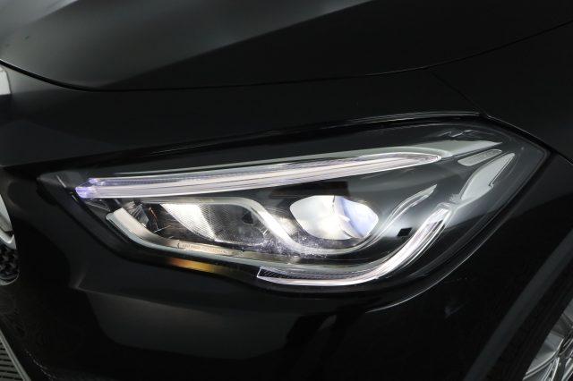 MERCEDES-BENZ CLA sse GLA GLA 180 d Automatic Business