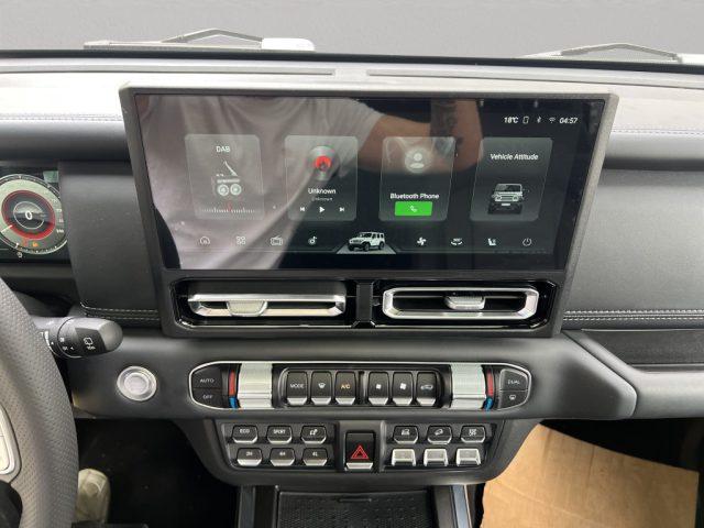 EMC 212 2.0 TGDI 8AT 4WD Officer