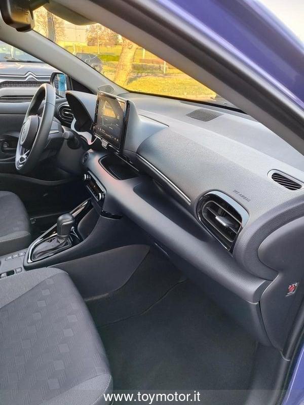 Toyota Yaris 4ª serie 1.5 Hybrid 5 porte Trend