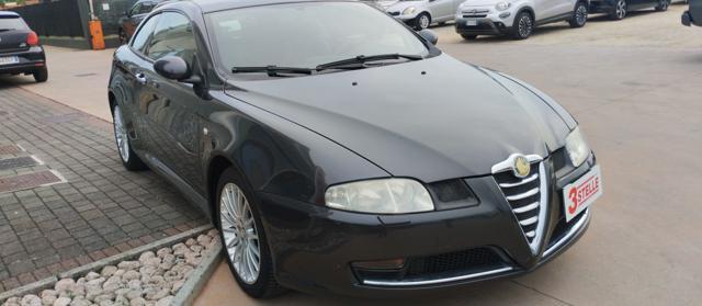 ALFA ROMEO GT 1.8 16V TS Distinctive