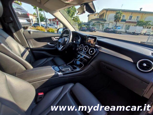 MERCEDES-BENZ GLC 300 d 4Matic Sport